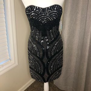 NWT Strapless sequin Scala Dress
